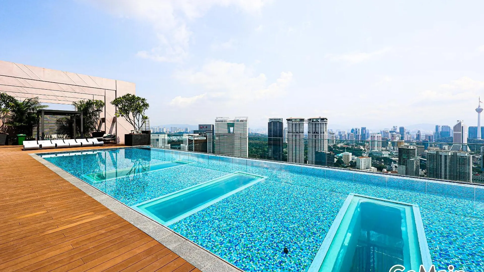 Skypool With Klcc View - Kl Sentral Riveria City Suite Near Kl City Centre Klcc 吉隆坡